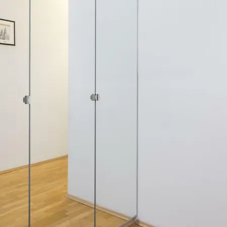 View Διαμέρισμα *